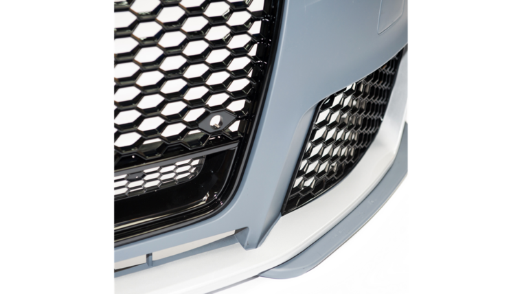 Sport look voorbumper inclusief glanzend zwarte honingraat grill passend voor Audi A3 8V model 2012 - 2016 met parkeersensoren