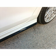 Sideskirts aanzets glanzend zwart passend voor VW Golf 7 met R-line sideskirts 