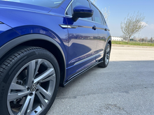 OneWay sideskirt aanzets glanzend zwart passend voor VW Tiguan 2 facelift model vanaf 2020